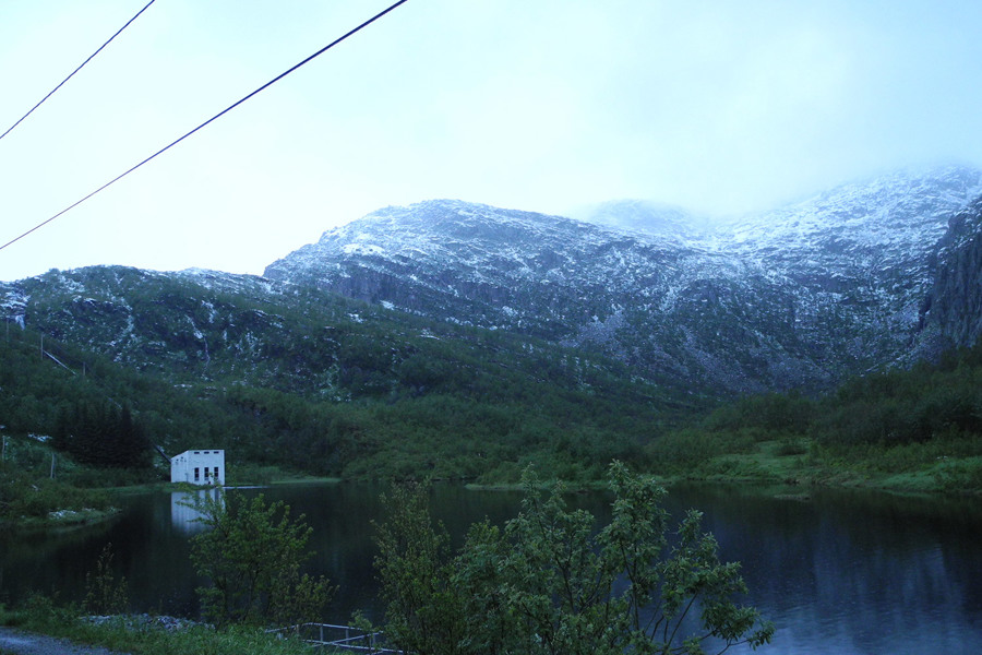 Neverdalsåga power plant in its natural surroundings